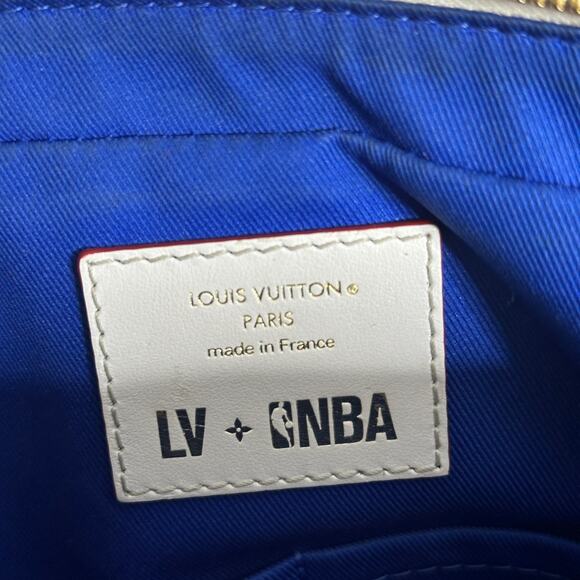 LOUIS VUITTON x NBA Monogram Nil PM Messenger Crossbody Bag - Picture 15 of 16
